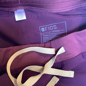 FIGS “deep purple” small TALL Kade scrub pants